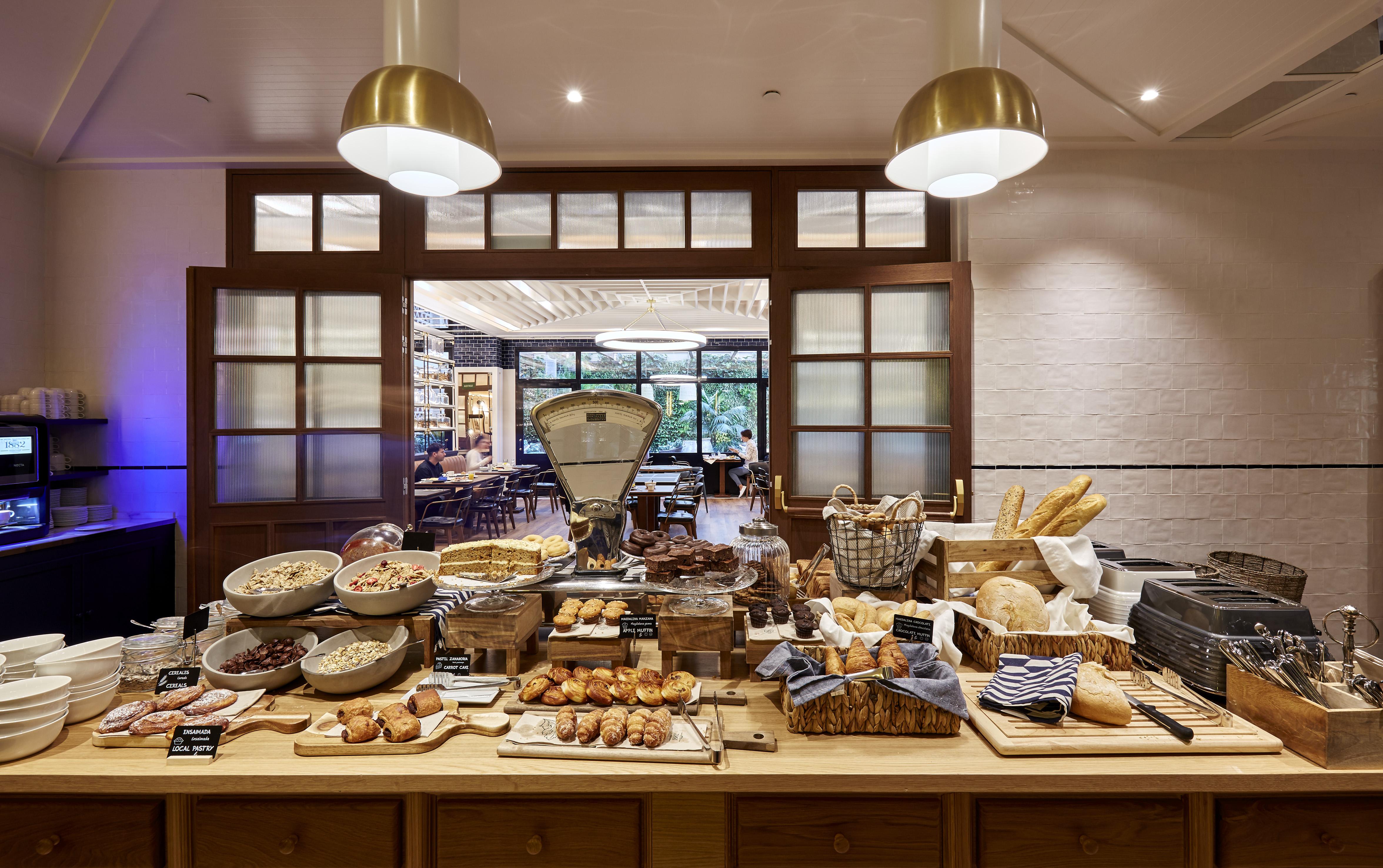 Hotell Radisson Blu 1882 Hotel, Sagrada Familia 4*